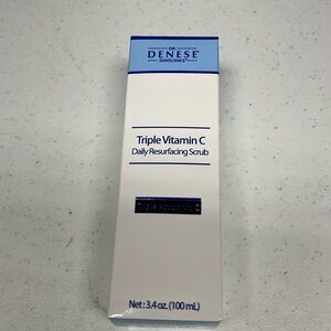 Denese Triple Vitamin C Resurfacing Scrub